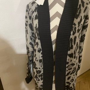 Jessica Simpson cardigan sweater